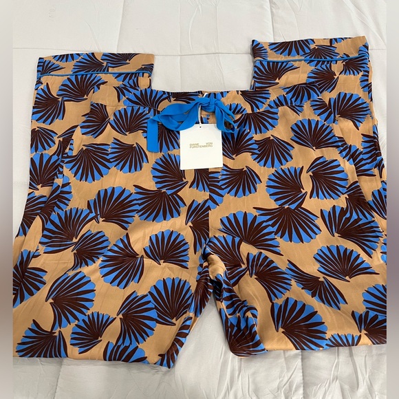 NWT Diane Von Furstenberg Pants - Picture 4 of 5